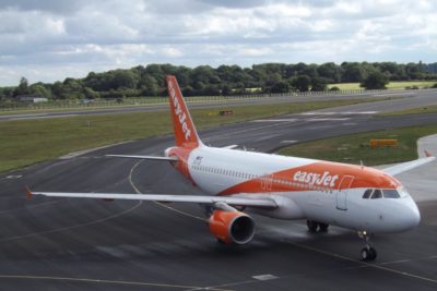 EasyJet Warns of First-Ever Annual Loss — $1 Billion