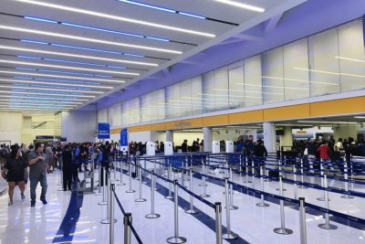U.S. Airport Traffic Drops in January Amid Covid Surge and Slow Vaccine Rollouts