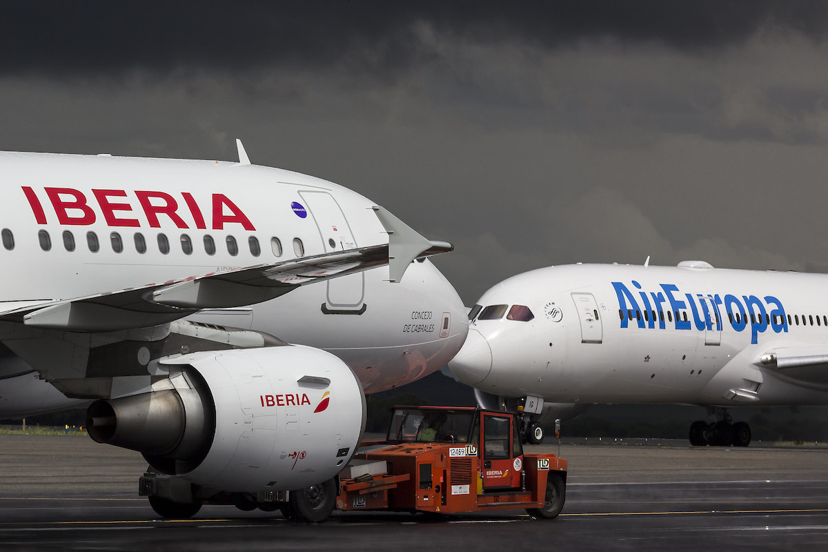 Iberia and Air Europa planes face each other