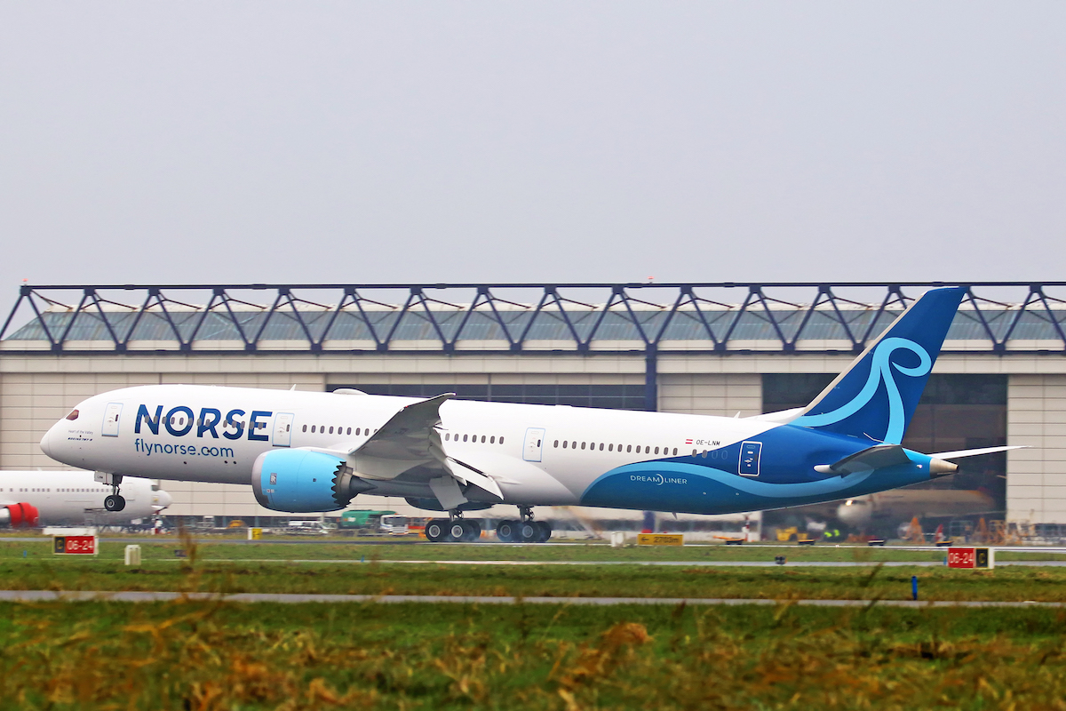 A Norse Atlantic Boeing 787 lands