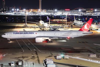Turkish Airlines at Tokyo Haneda